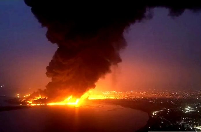 2024-07-20T203328Z_977003246_RC28Z8A6AWHS_RTRMADP_3_ISRAEL-PALESTINIANS-YEMEN-STRIKE.jpg