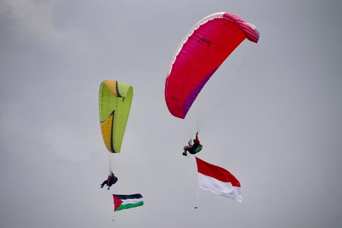 Pengibaran-bendera-Palestina_5