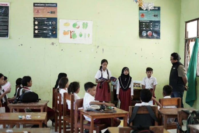 Bantuan-Buku-di-Malaka_2-768x512