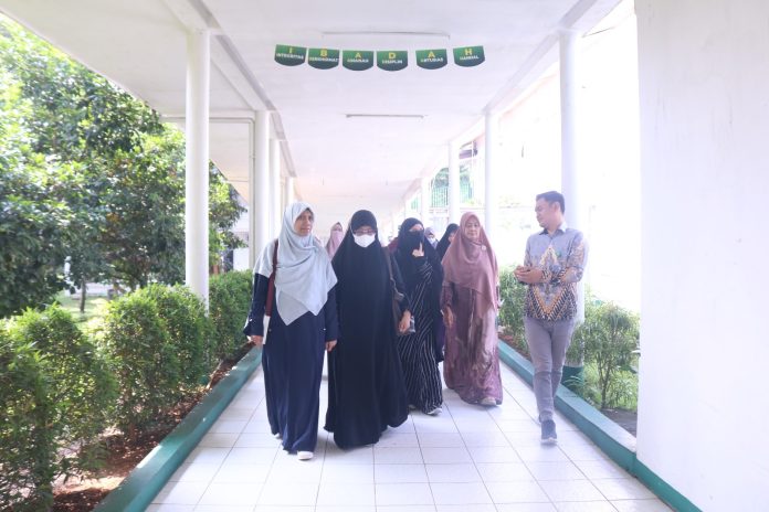 Al Ghozy Muslimah Center kunjungi RST Dompet Dhuafa