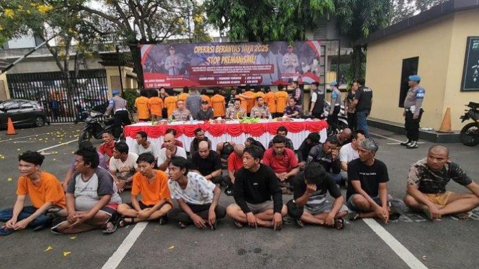 penangkapan preaman jakarta