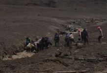 Longsor dan Banjir Bandang Terjang Bandung Barat, 7 Orang Tewas