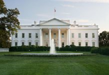 Suara Tembakan Picu Ketegangan di Gedung Putih, Bagaimana Kondisi Trump?