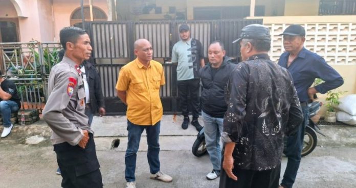_6214_Rumah-Ahmad-Bahar-Dikabarkan-Didatangi-Sejumlah-Orang