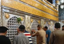Mengintip Peziarah di Masjid Al-Hussein Kairo