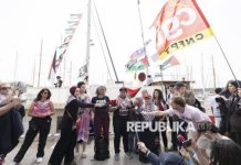 Kapal Bantuan Global Sumud Flotilla Dicegat Israel Meski Masih Jauh dari Gaza