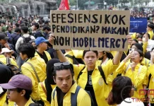 Demo Massa Mahasiswa di Sejumlah Kota