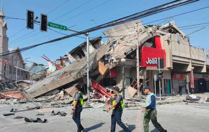 philippineshitsbystrongearthquake