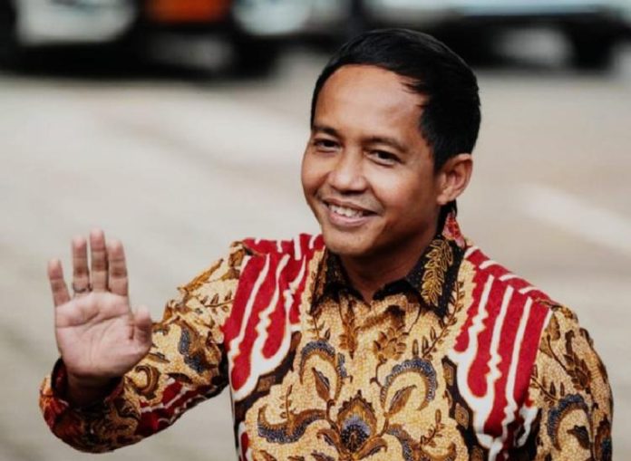 2026-07-03-menhut-raja-juli-sempat-telepon-kapolda-riau-penyerahan-amplop-panas-suhardiman-amby-di-polres-kuansing