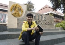 Kisah Anak Penjual Bandeng Raih Kursi di FMIPA UI Lewat Dukungan Beasiswa YES