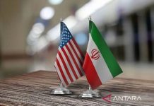 Trump Klaim, Negosiasi dengan Iran Lancar