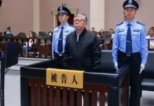 China Eksekusi Mati Pejabat Korup