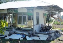 Dompet Dhuafa Berkomitmen Bangun Kembali Masjid Al-Istiqomah Roboh di Ronting NTT