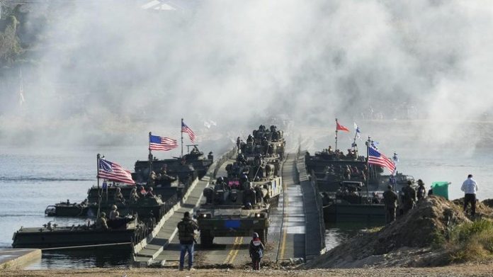 korea-selatan-as-pamer-kekuatan-saat-latihan-gabungan-militer-2_169