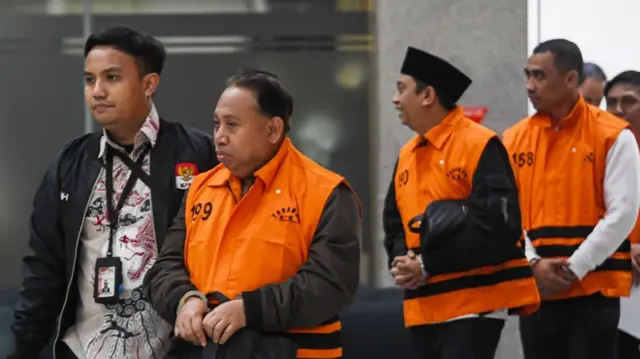 rektor unsoed dicokok kpk