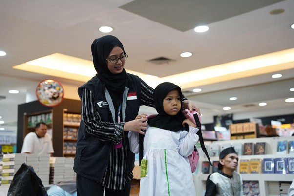 Belanja-Bareng-Yatim-Gramedia-Serpong-3