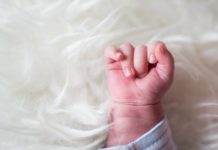 Kisah Pilu Bayi Alena di Surabaya, Meninggal Diduga akibat Dicekoki Telur Mentah