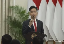 Anggota F-Gerindra: Presiden Prabowo tak Berwenang Lengserkan Gibran
